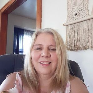 Meet your Posher, Diane